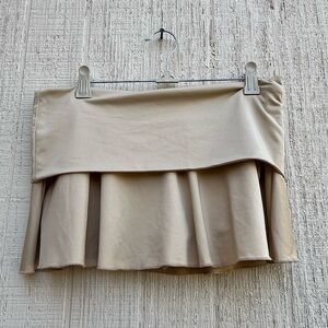 ‘Wearever’ tan stretchy mini skirt